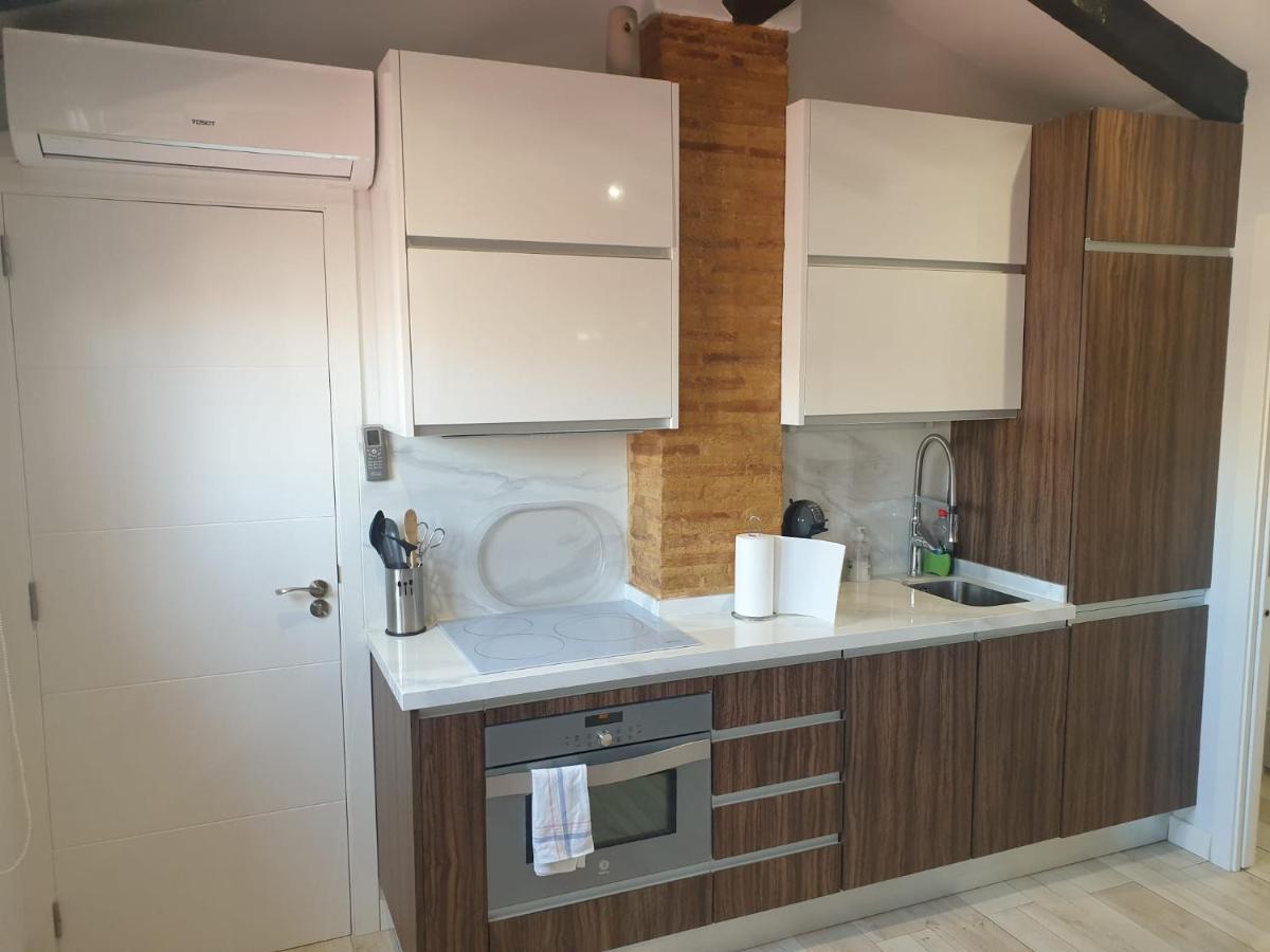 Atico Con Terraza Y Jacuzzi En El Centro Apartment Valencia Ngoại thất bức ảnh