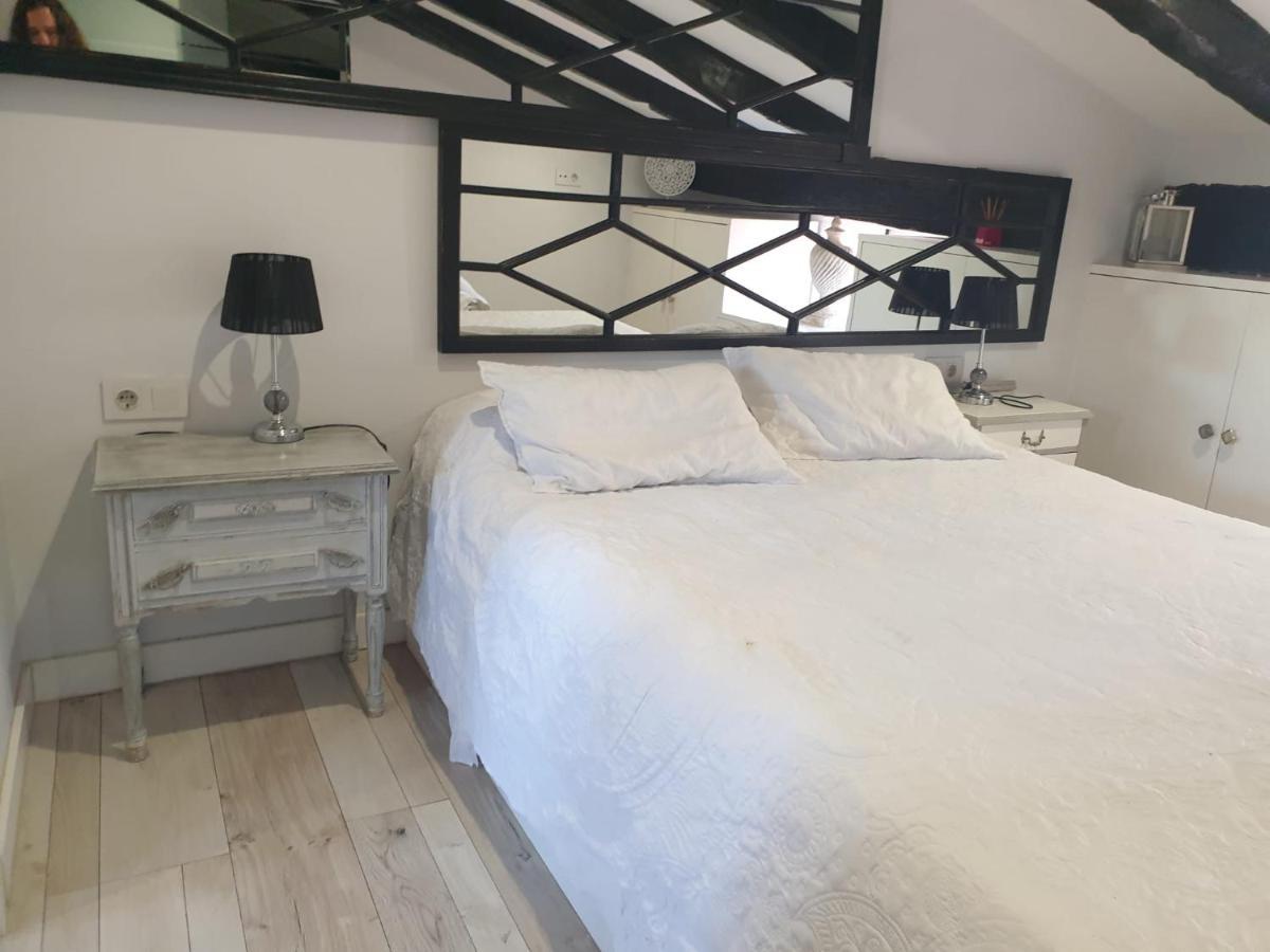 Atico Con Terraza Y Jacuzzi En El Centro Apartment Valencia Ngoại thất bức ảnh