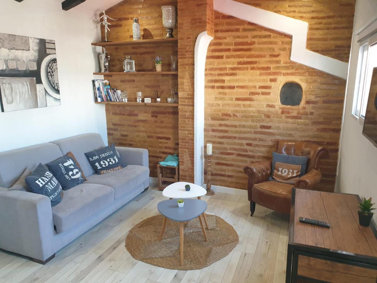 Atico Con Terraza Y Jacuzzi En El Centro Apartment Valencia Ngoại thất bức ảnh